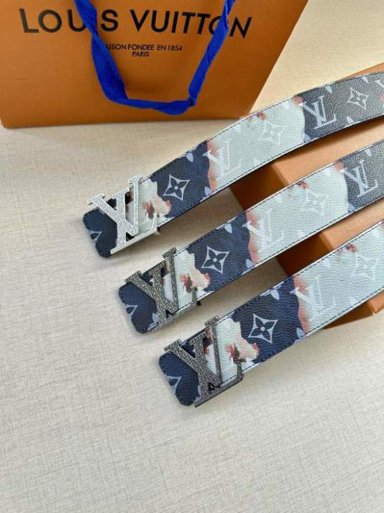 Picture of Louis Vuitton Belts _SKUfw198638314fw